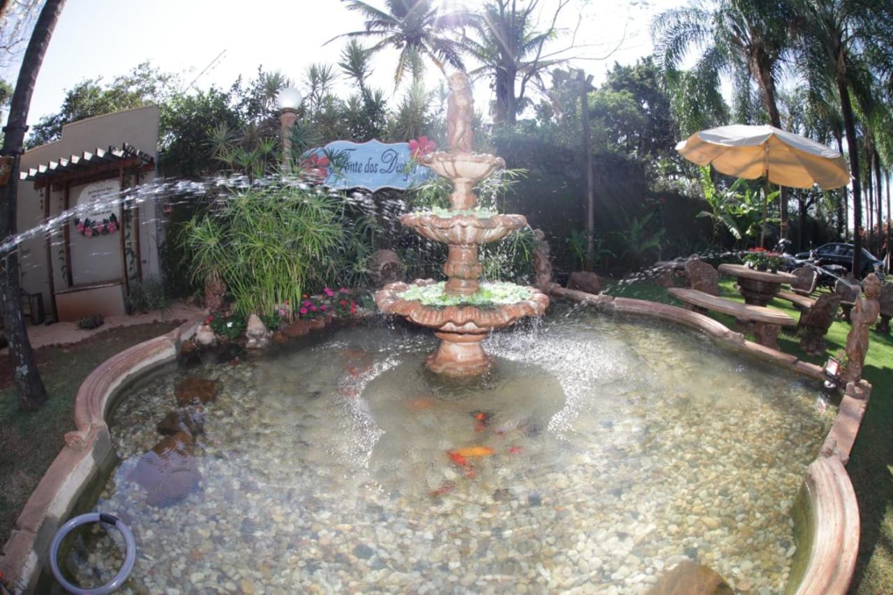 Hotel Pousada Chalé das Flores Sertãozinho Exterior foto